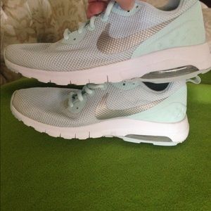 Nike Air running sneakers 9.5